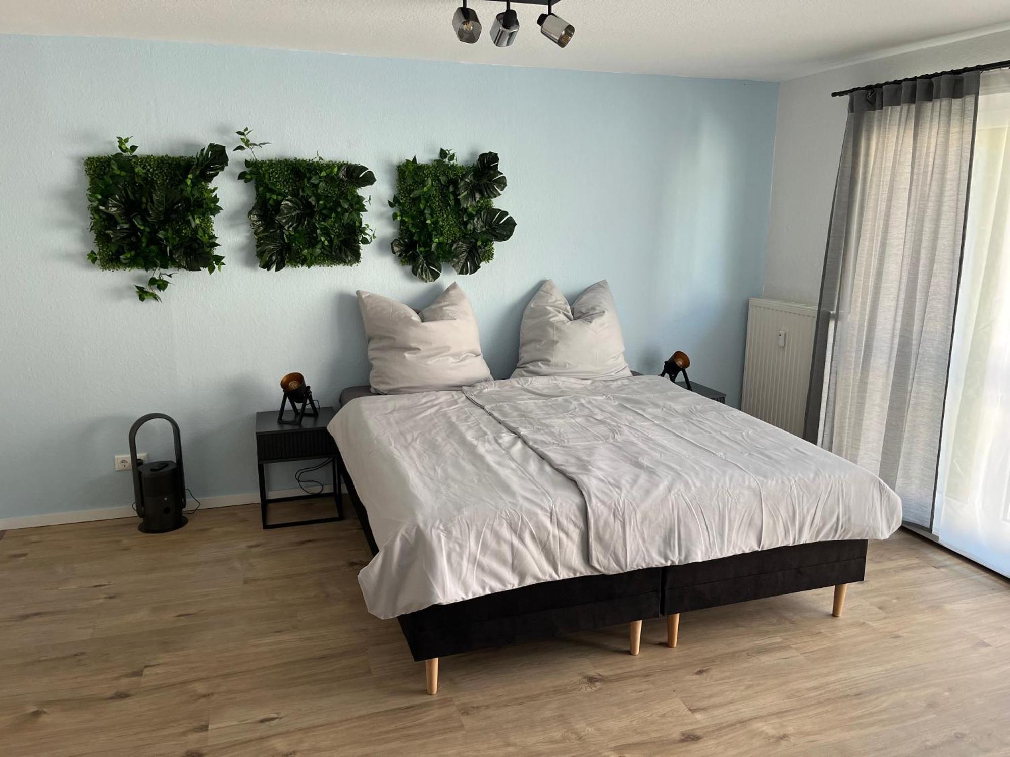 Apartment N8 *